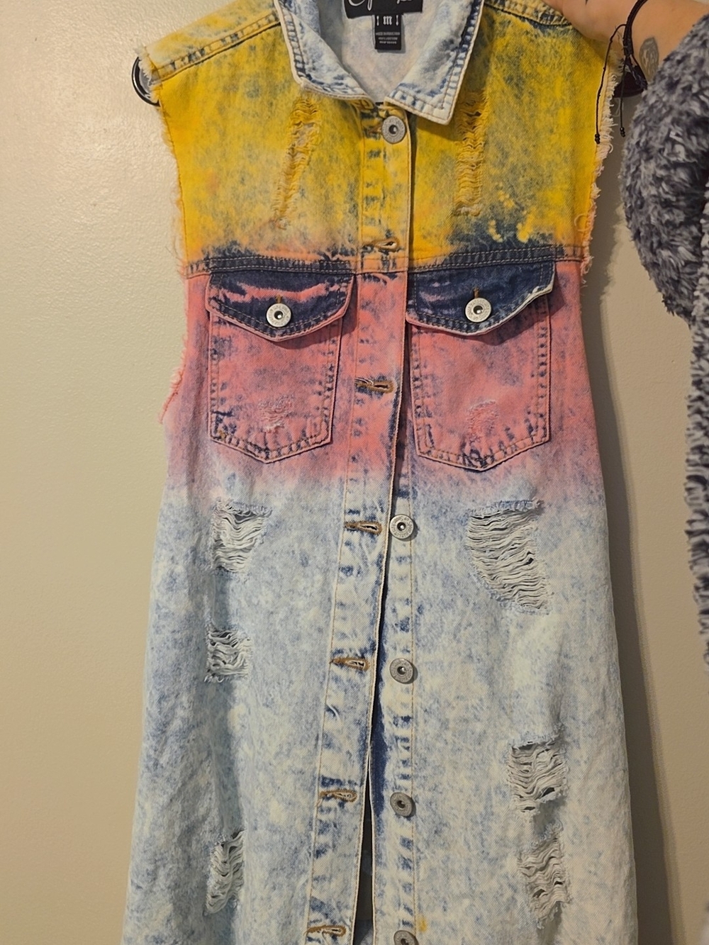 Acid-Wash Ombre Denim Vest Dress with Yellow & Pink Accent
